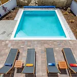 Sulic - Heated Pool And Mountain View וילה *