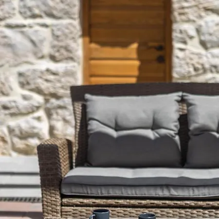 Vila Sulic - Heated Pool And Mountain View Zagvozd